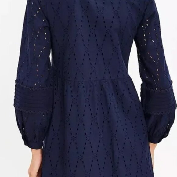 Loft Eyelet Lace Trim Swing Dress XS New With Tags - Picture 2 of 5